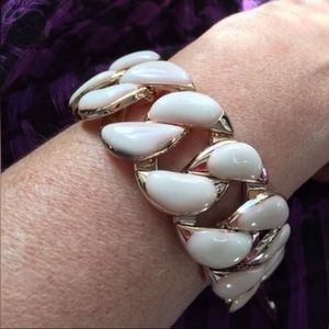 Boutique Jewelry - Resin Bracelet Boutique Jewelry - Resin Bracelet